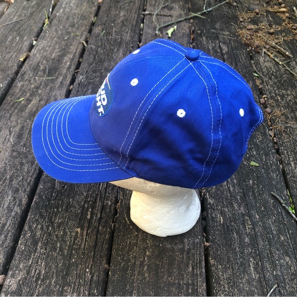 Bud Light cap - Picture 2 of 4